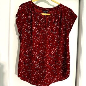 41 Hawthorn Rowan V Neck Blouse